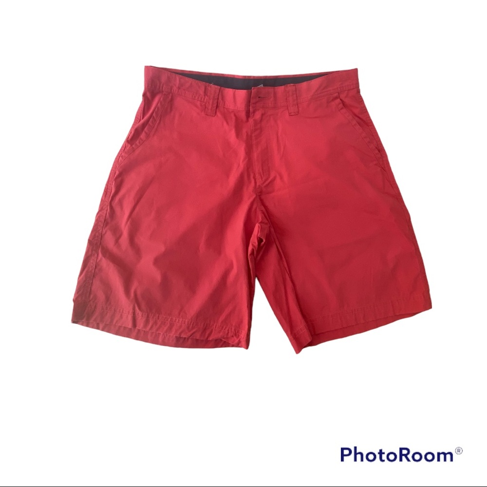 Columbia 32x8 Red Washed out Shorts